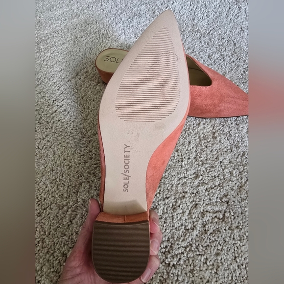 Sole Society Marlessa Slip Ons 7.5M Coral Suede Leather Pointed Toe Shoes - Picture 4 of 9